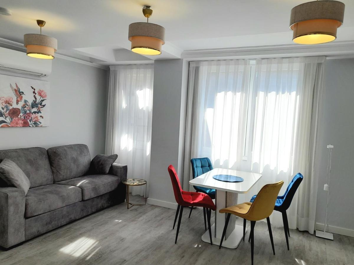 Mar Apartments Alicante Bagian luar foto