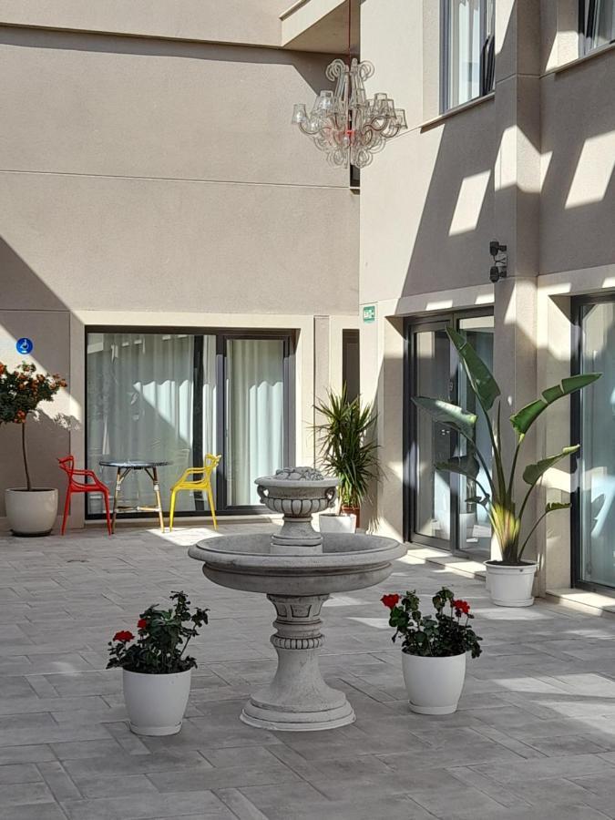 Mar Apartments Alicante Bagian luar foto