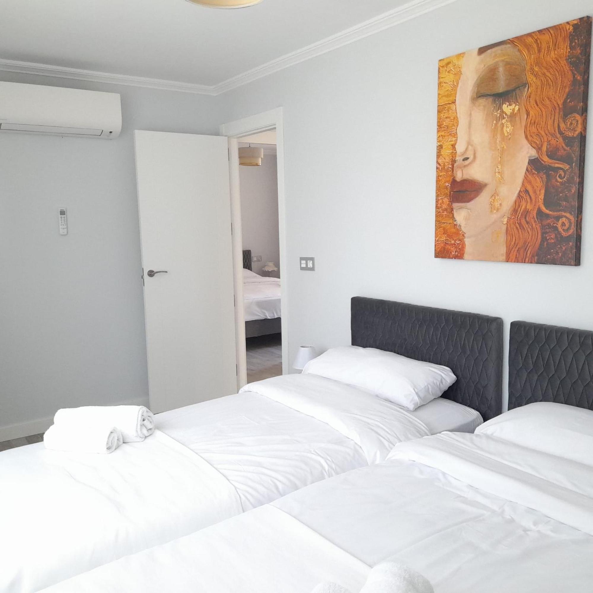 Mar Apartments Alicante Bagian luar foto