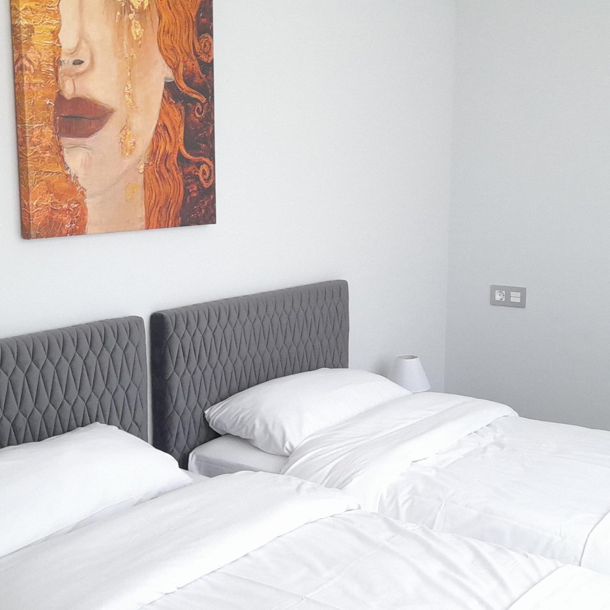 Mar Apartments Alicante Bagian luar foto